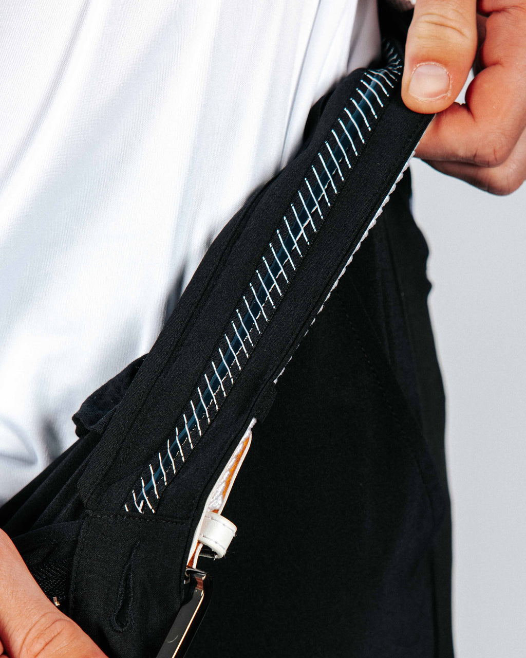 Mens black golf jogger